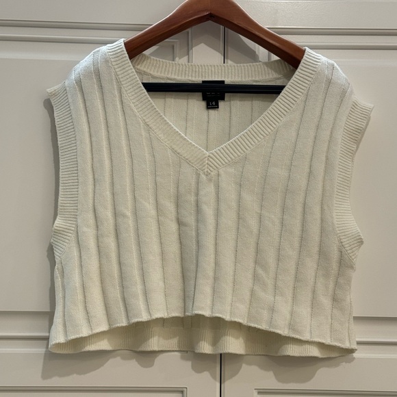 BDG Urban Outfitters Cropped V-neck Sweater Vest Y2K Cream Size Large - Picture 5 of 9